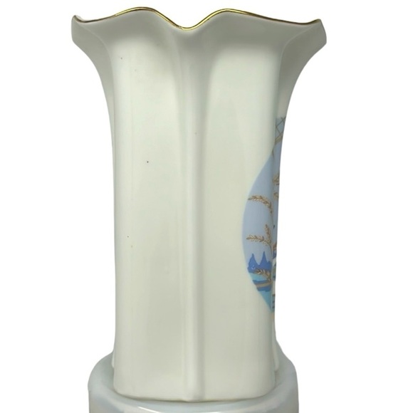 VTG Art Deco Fine Bone China Vase Roaring 20’s Woman Sitting Lake Great Gatsby - Picture 8 of 9